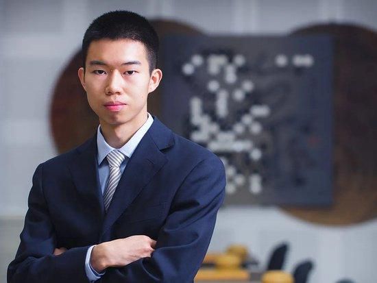 外国男裸体网站